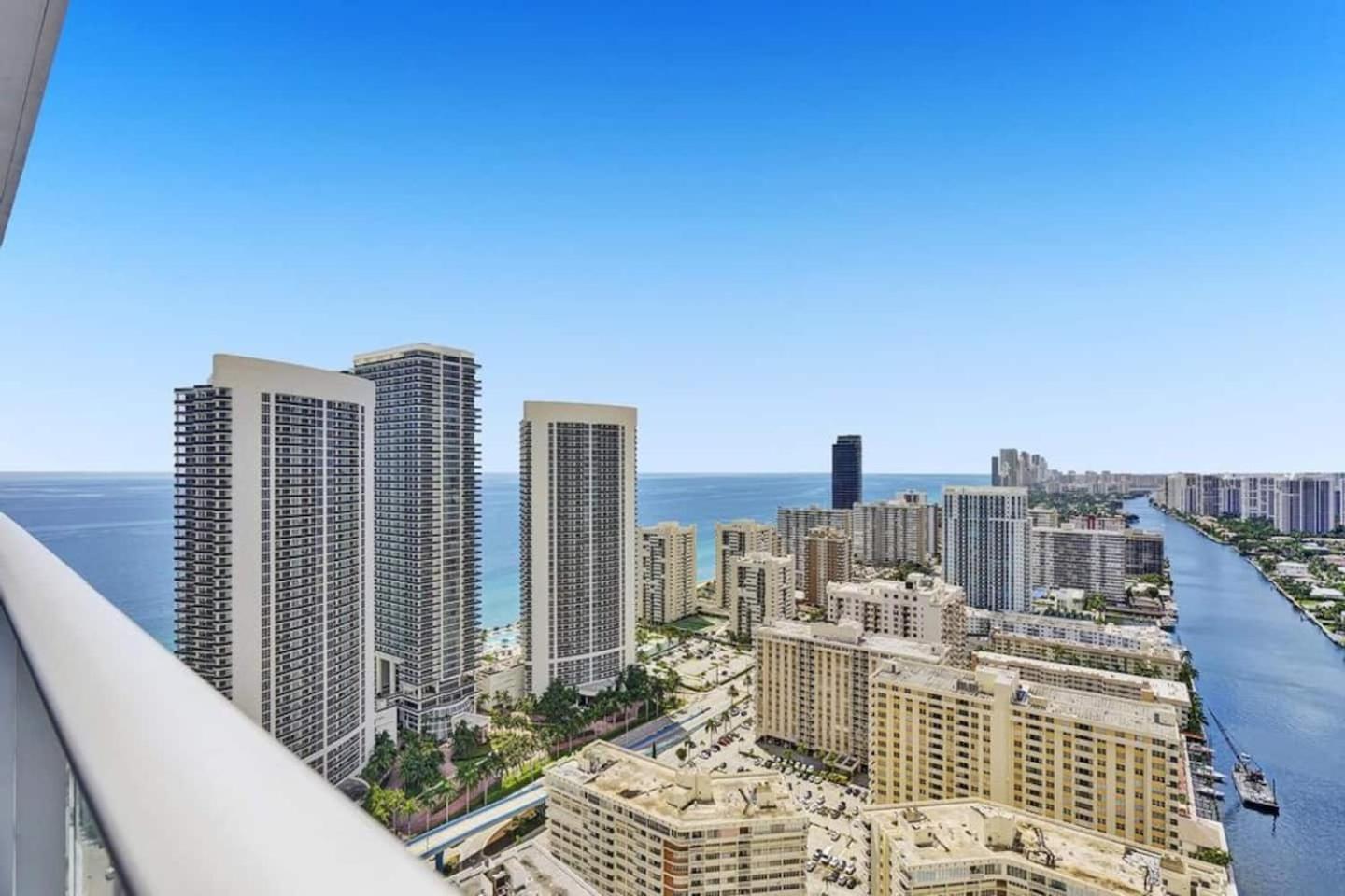Amazing Apartments At H Beach House Hollywood Dış mekan fotoğraf