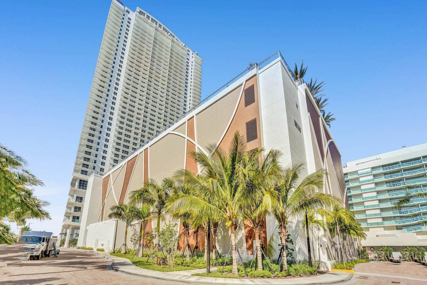 Amazing Apartments At H Beach House Hollywood Dış mekan fotoğraf