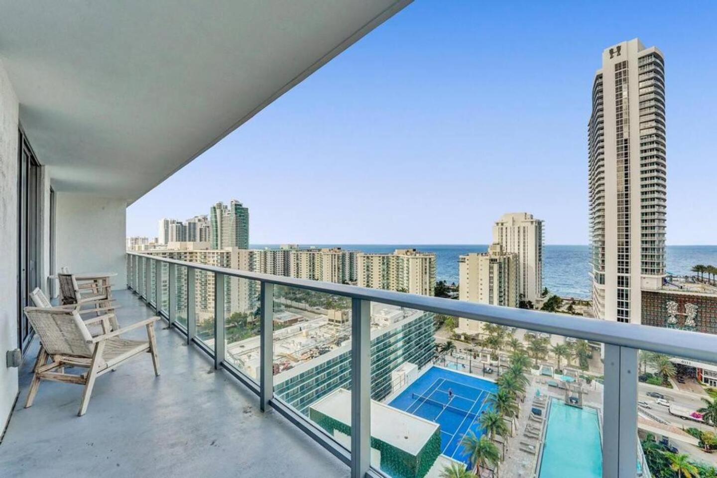 Amazing Apartments At H Beach House Hollywood Dış mekan fotoğraf