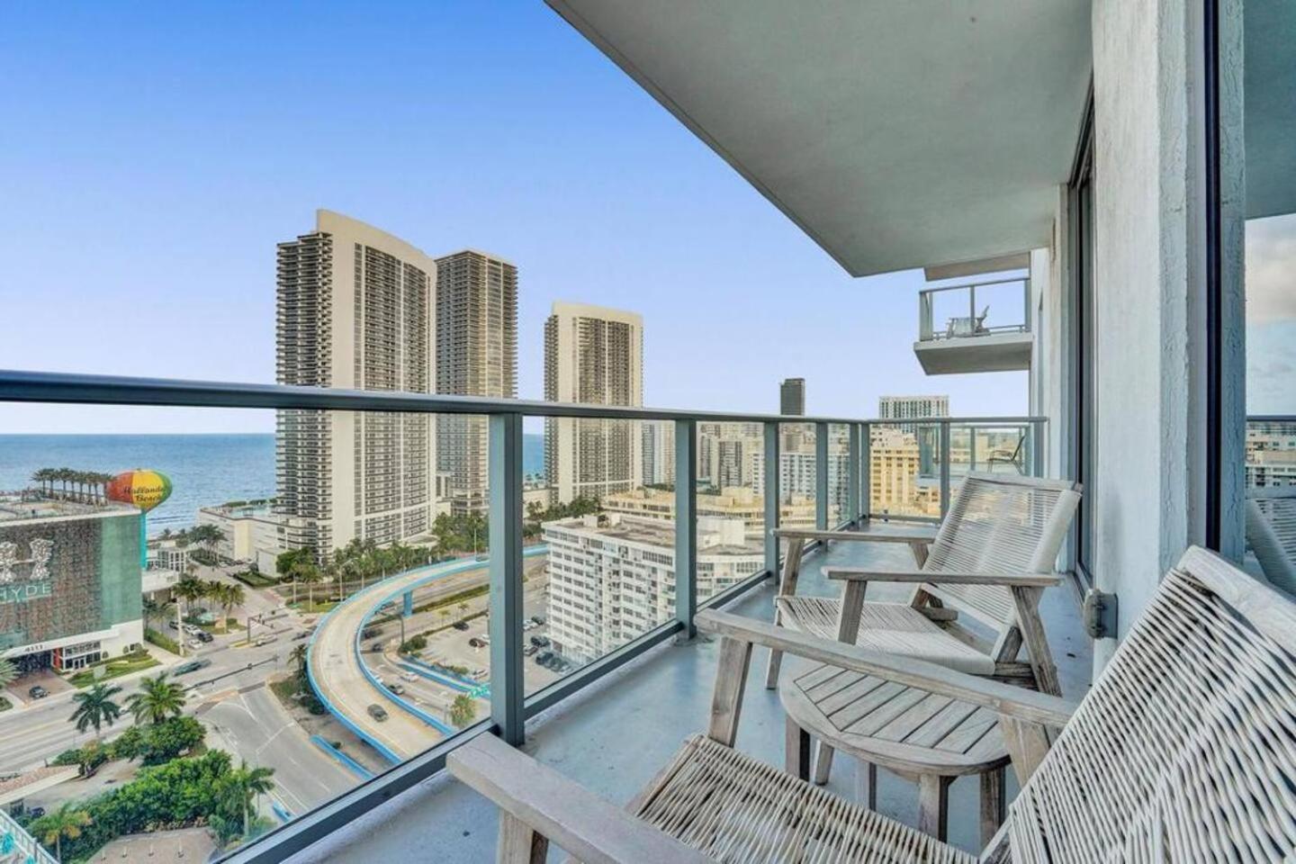 Amazing Apartments At H Beach House Hollywood Dış mekan fotoğraf